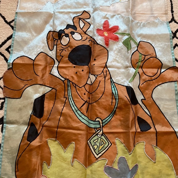 Vintage Scooby Doo Outdoor Flag Flowers and Sky - Picture 2 of 9